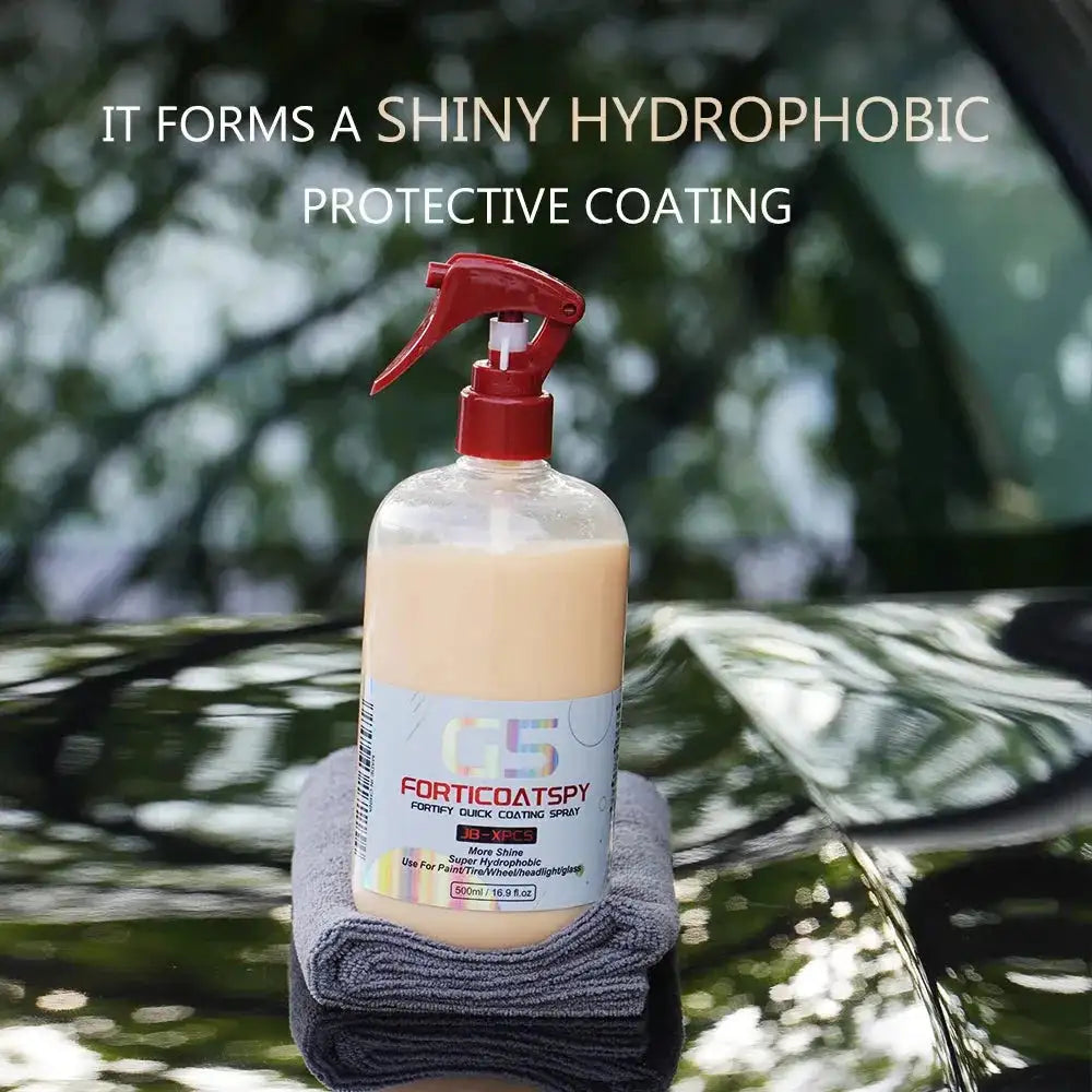 Ceramic Quick Spray - Super Hydrophobic Coating enhances car shine with high-gloss finish and water-repellent protection on black car hood.