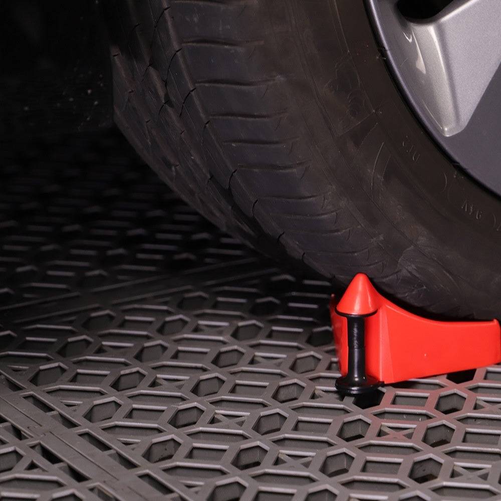 Portable Non-slip Bracket Triangle Tyre Rubber BlockStatic Auto Care 